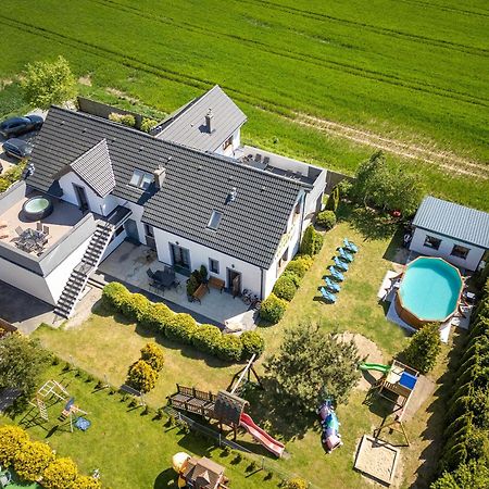 Apartamenty Teczowe Ujście-Darłowskie Buitenkant foto