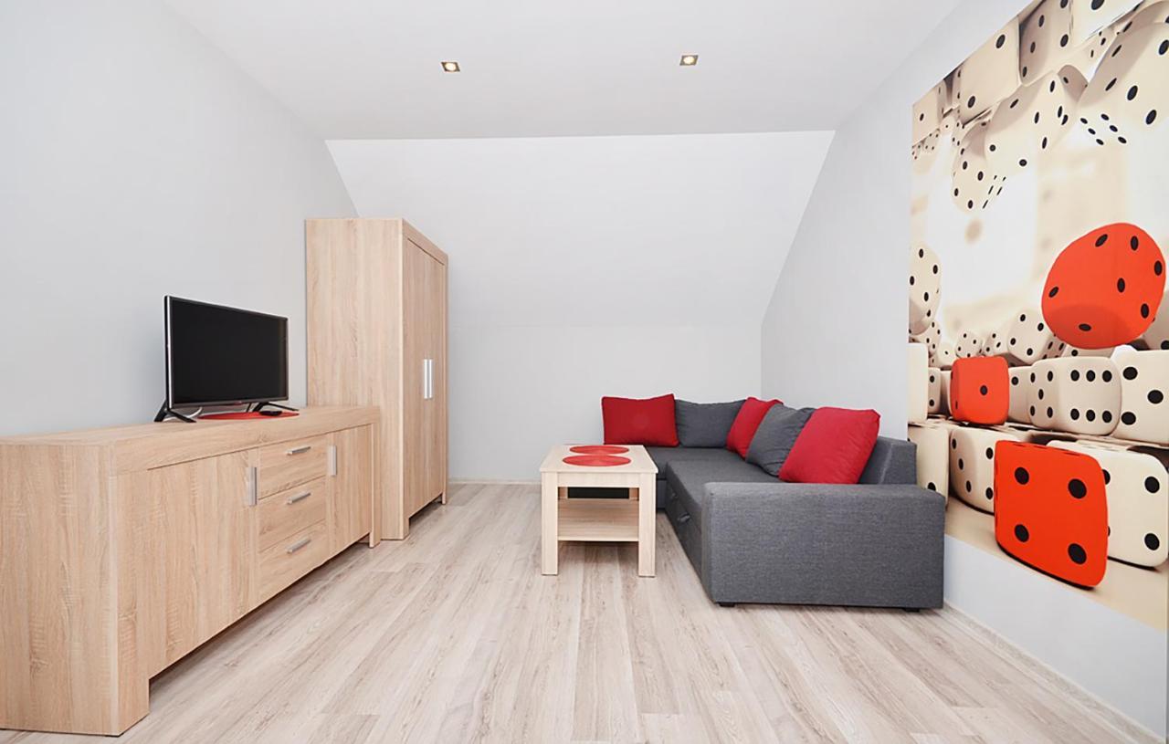 Apartamenty Teczowe Ujście-Darłowskie Buitenkant foto