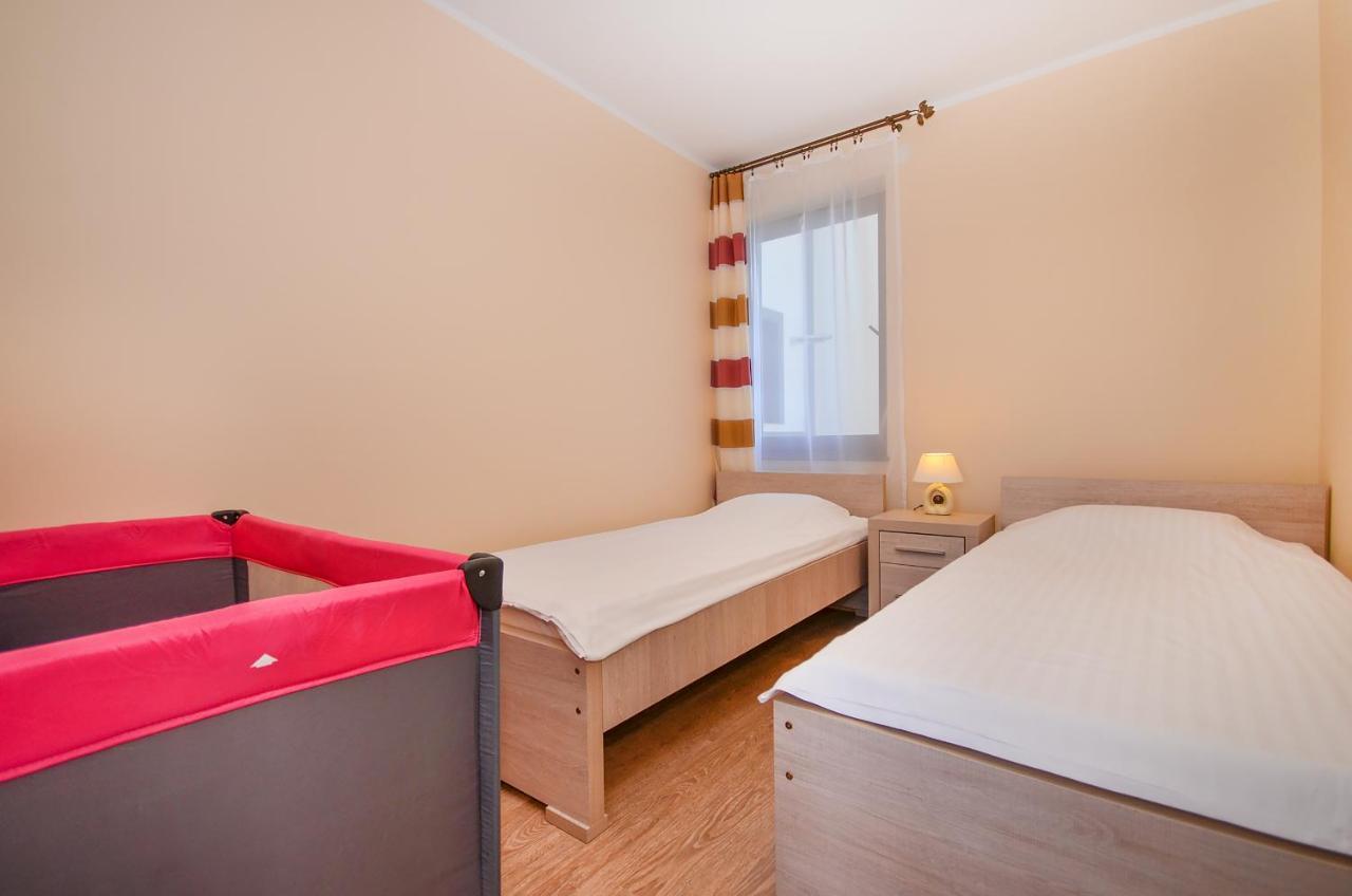 Apartamenty Teczowe Ujście-Darłowskie Buitenkant foto