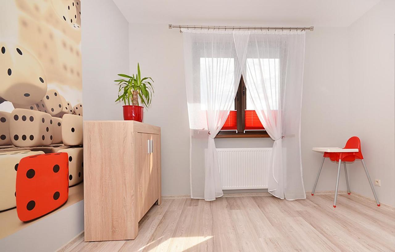Apartamenty Teczowe Ujście-Darłowskie Buitenkant foto